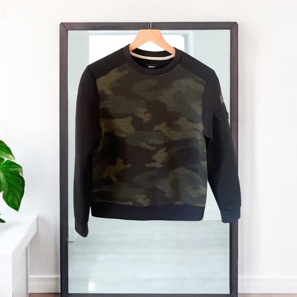 B1G2 FREE 🍁 NWT DKNY Camo Sweatshirt XS Black Fleece Sherpa Crewneck Utility - Picture 1 of 8